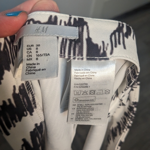 H&M White and Black Abstract Pattern Suit Pencil Skirt Women's Size 8 - Picture 4 of 5
